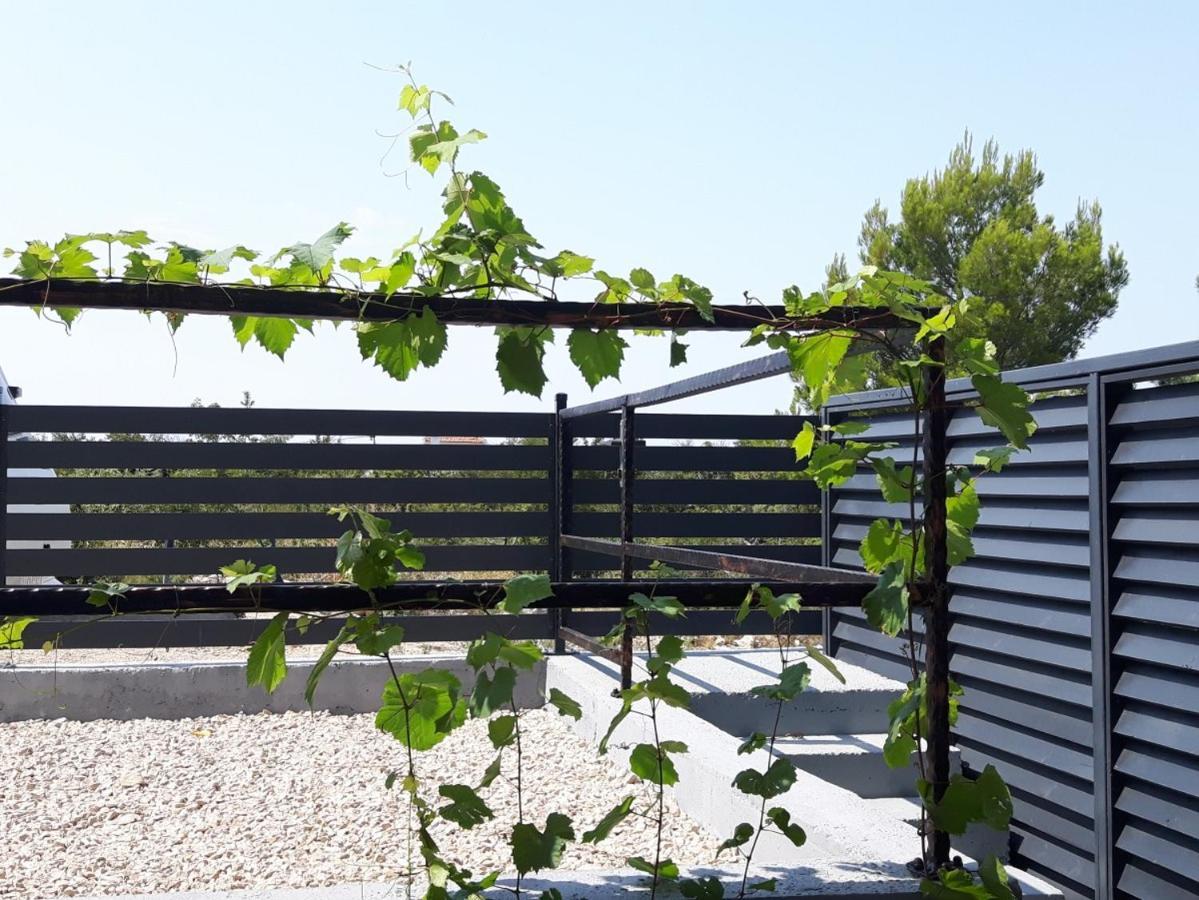 Apartmani Dalmacjia Grebaštica Exterior foto
